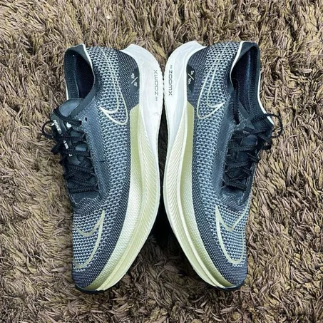 Neuve | Nike ZoomX Streakfly | 44