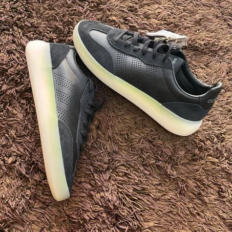 Neuve | Adidas Barreda Decode | 42