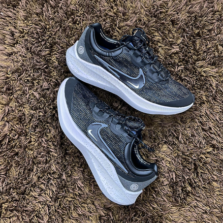 Neuve | Nike Zoom Gravity 2 | 42