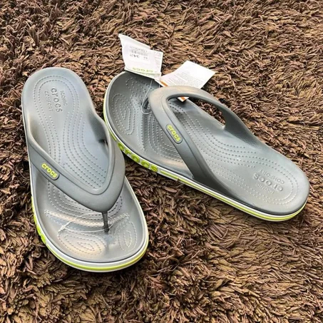 Neuve | Crocs Bayaband Flip | 42