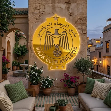 لوحة جدارية لشعار نادي الرجاء الرياضي Raja Club Athletic