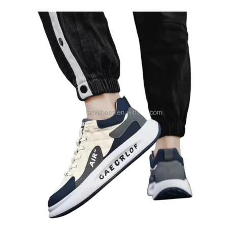 حذاء رياضي مريح وخفيف، مناسب للمشي والاستعمال اليومي، بتصميم عصري وأنيق.