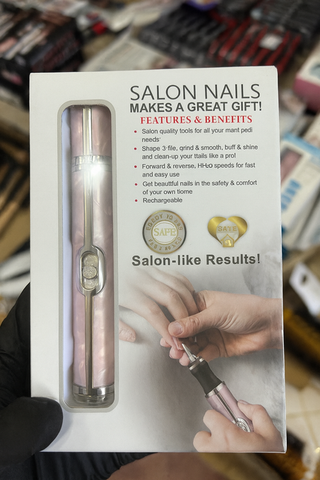 Salon Nails – أظافر مثالية وكأنك خارجِة من الصالون