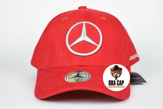 Casquette 🧢 Mercedes rouge🎈