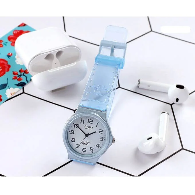 Casio – Bleu – Bracelet transparent – Unisexe -Étanche – léger – MQ-24S-2BDF