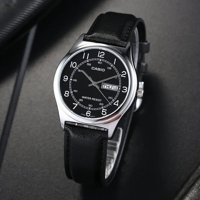 Casio – Montre pour Hommes – Bracelet En Cuir – Noir/Blanc – MTP-V006L-1B2UDF