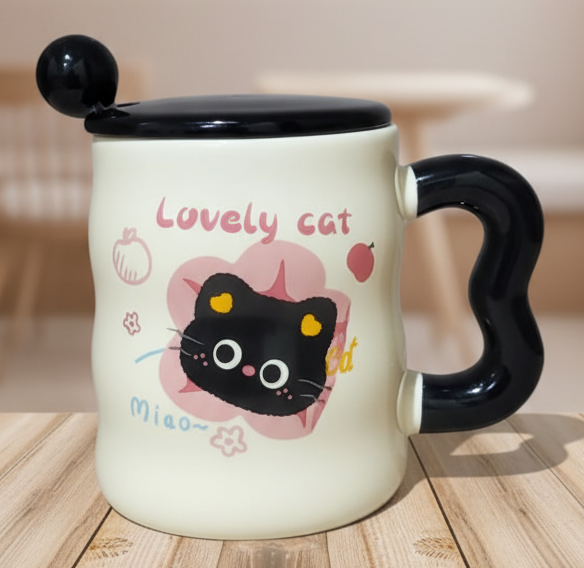 ☕ كوب سيراميك بتصميم قطة مع غطاء وملعقة – 400 مل