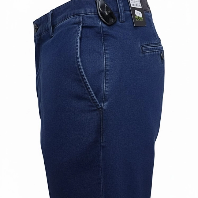 Pantalon homme BOSS bleu marine – Élégance classique et confort premium