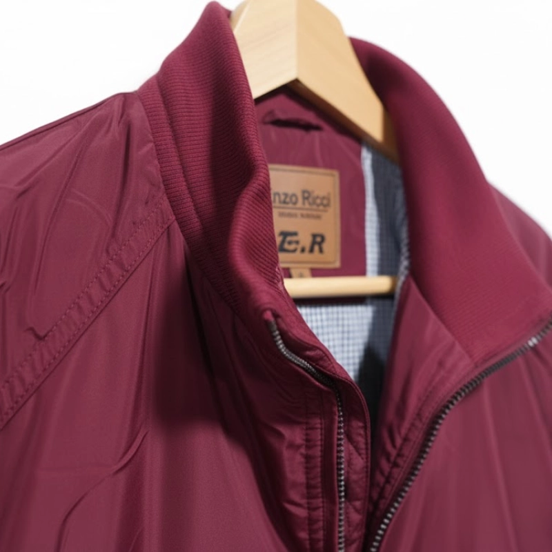 Veste zippée homme Penny Town – Style urbain en bordeaux élégant