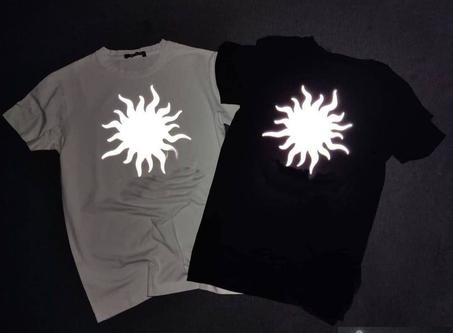 التيشيرت المضئ