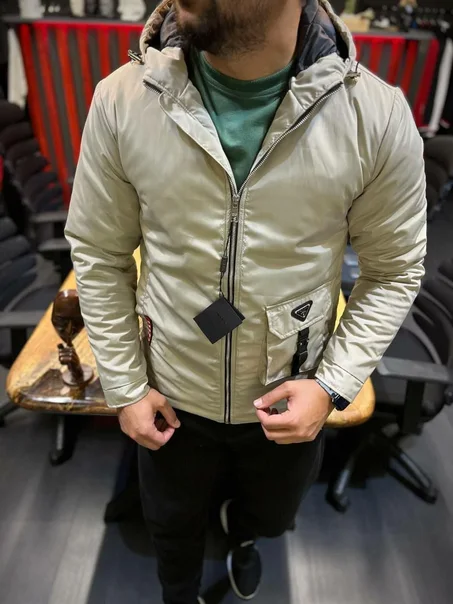 جاكت وتر بروف