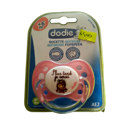 DODIE SUCETTE ANATOMIQUE +6M