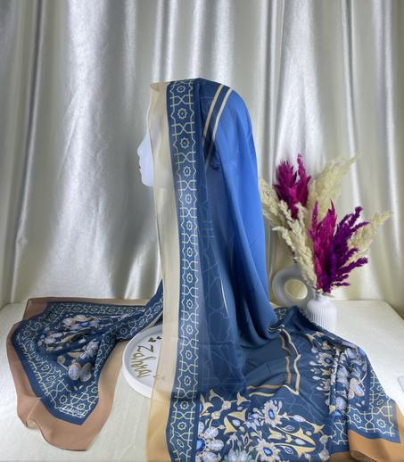 Châle Crêpe Chiffon Bleu Royal à Motifs Orientaux