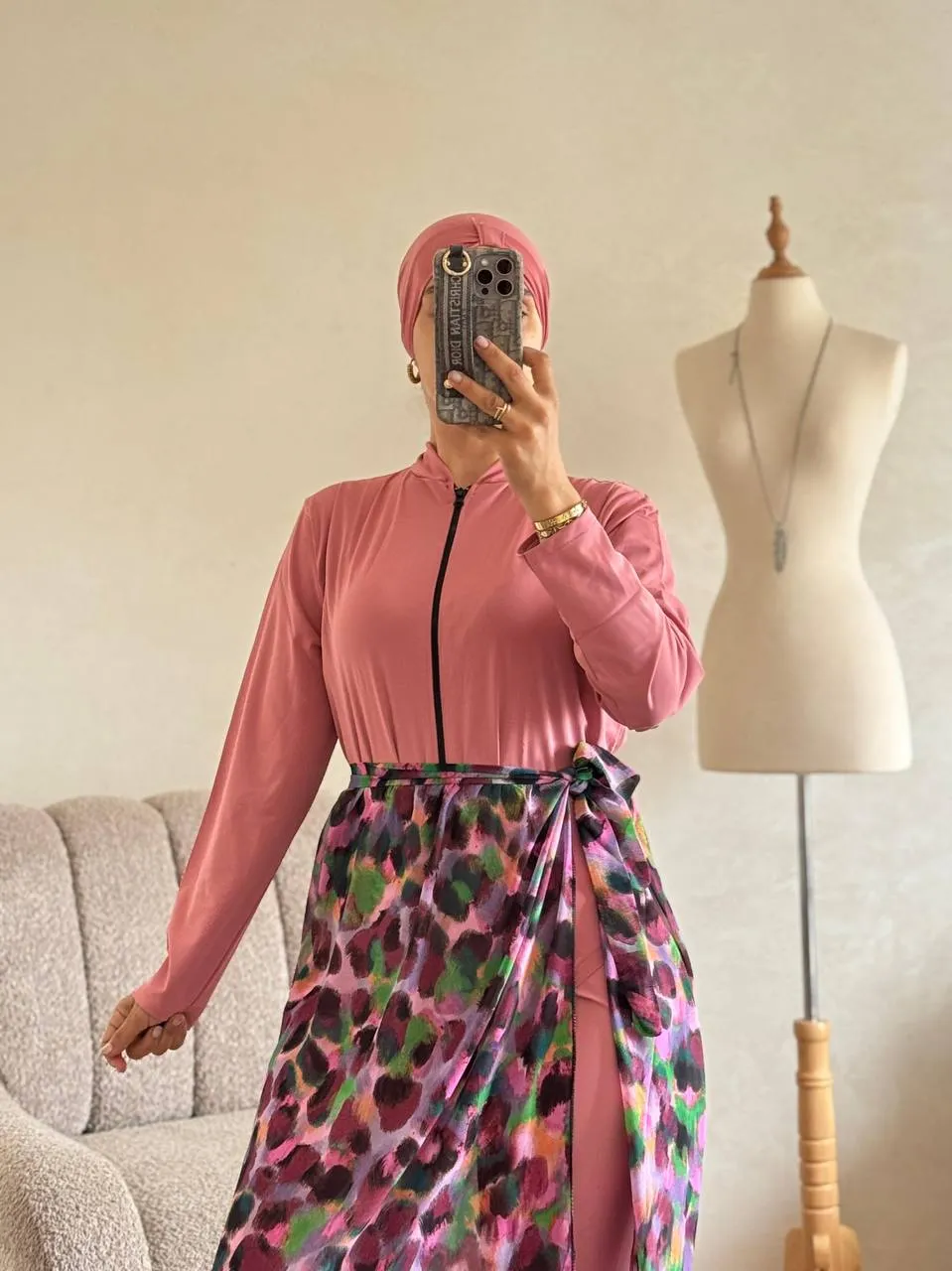 BOURKINI cache Amira