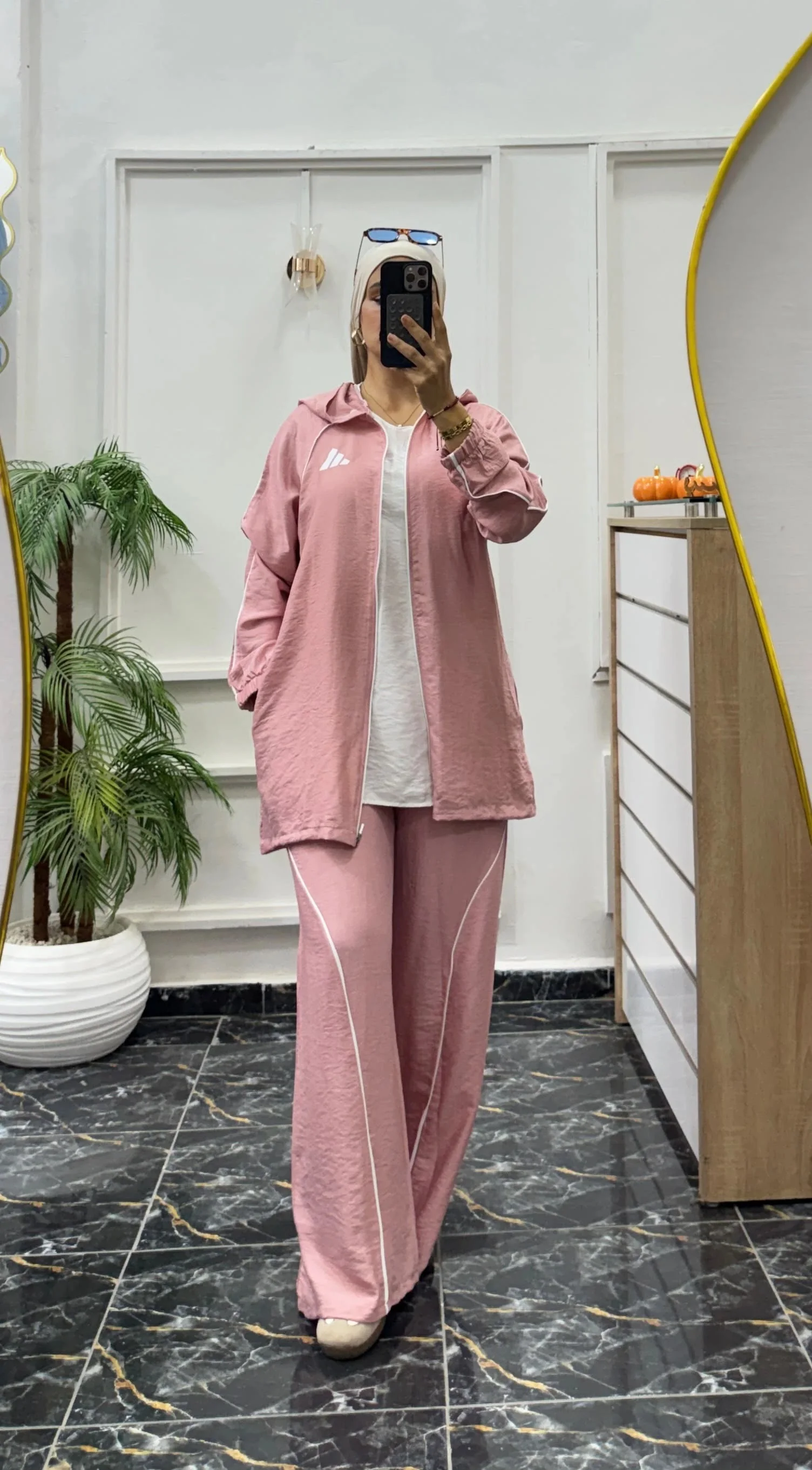 ELISSYA  Sportif Modest