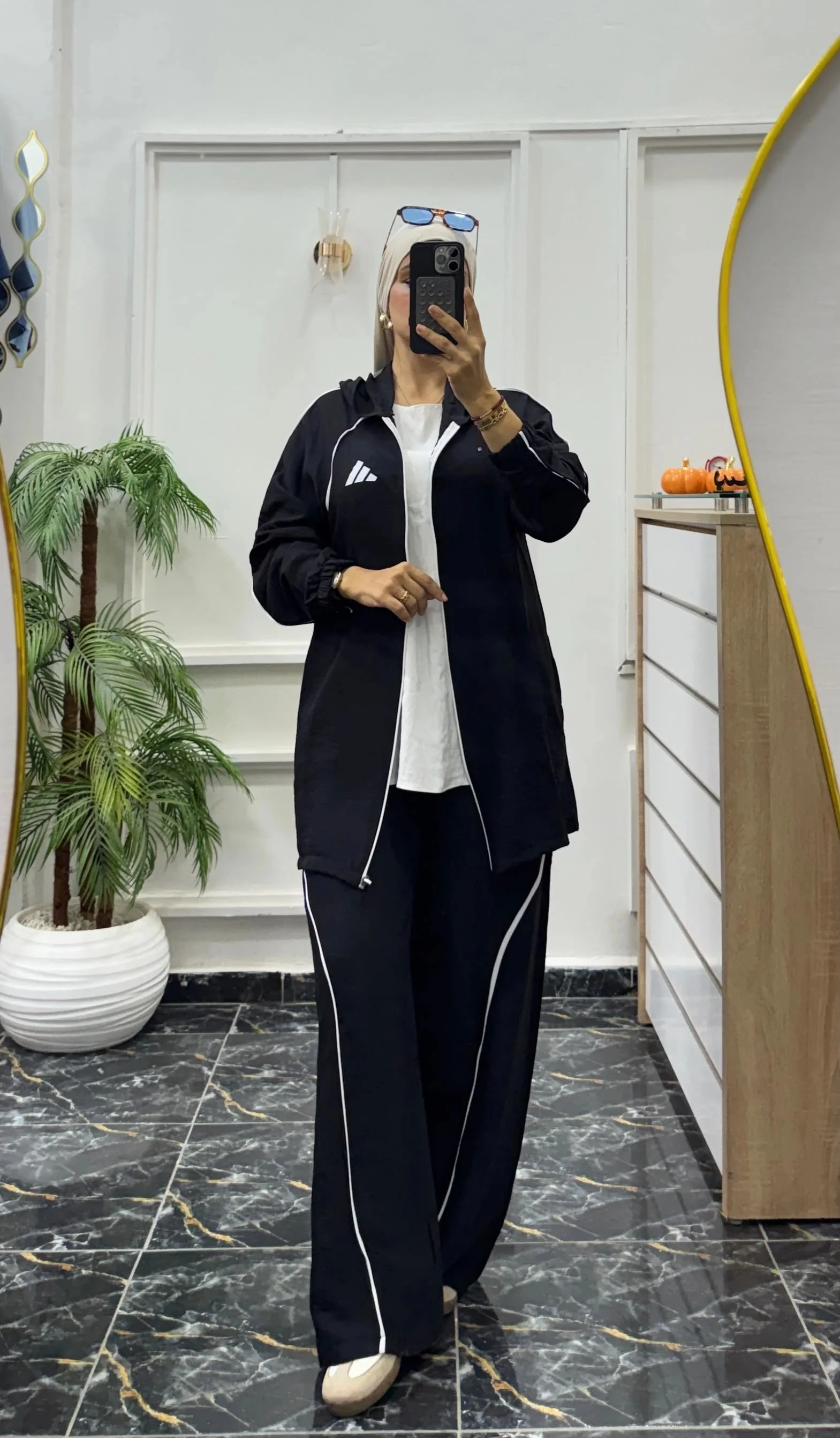ELISSYA  Sportif Modest
