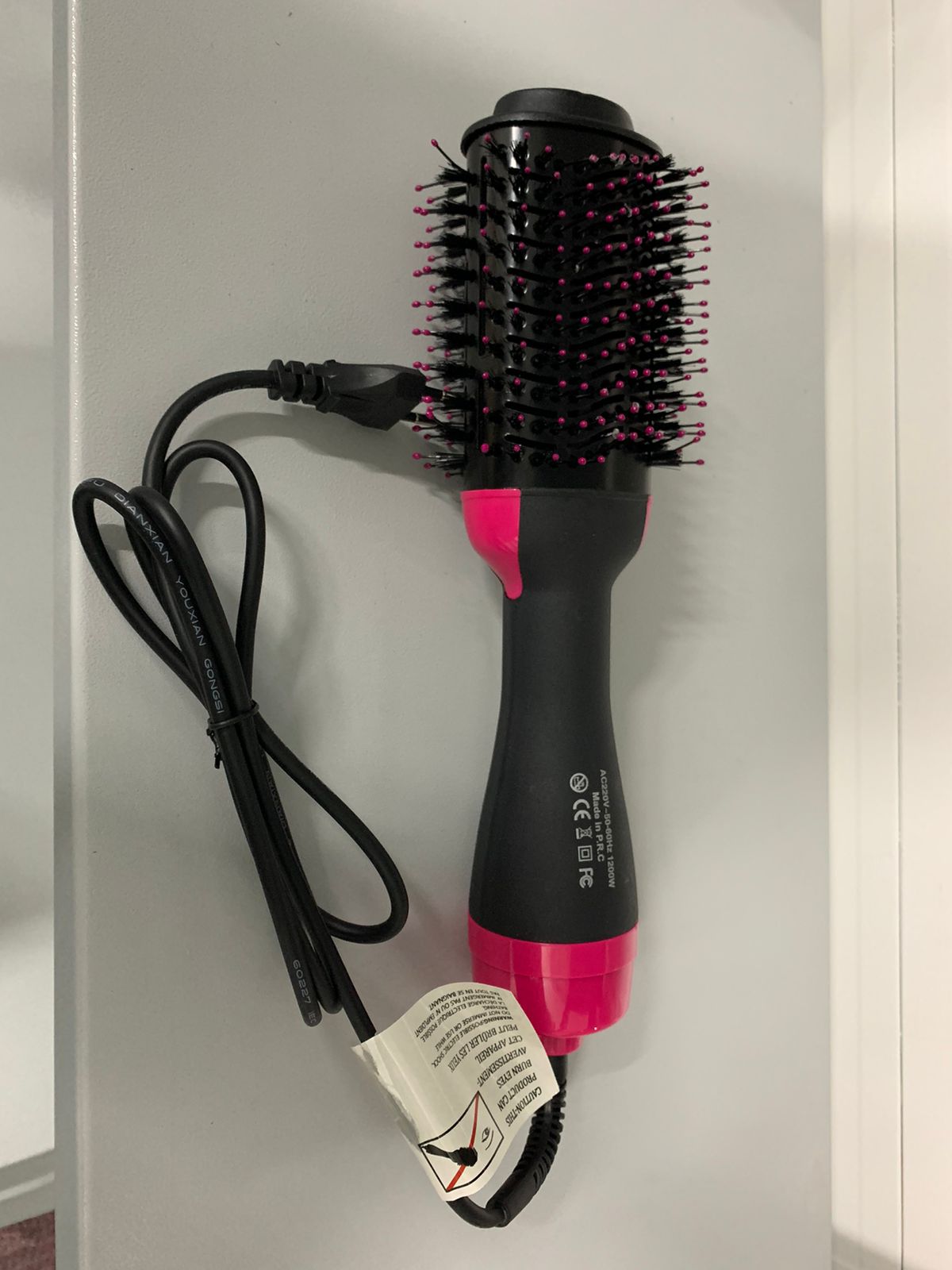 One Step Hair Dryer Brush * فرشاة تجفيف الشعر بخطوة واحدة