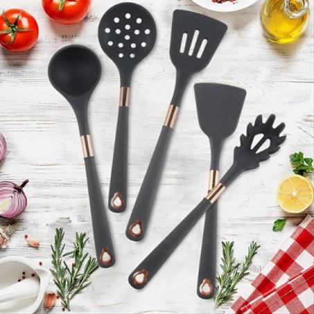 أدوات المنزل