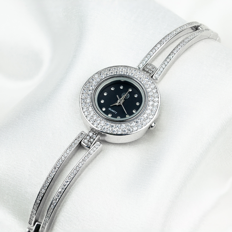 ساعة فضية-06