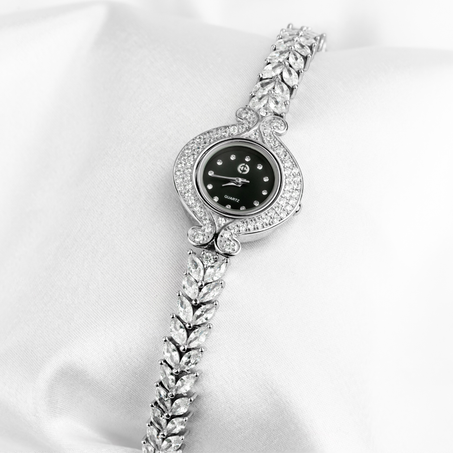 ساعة فضية-10