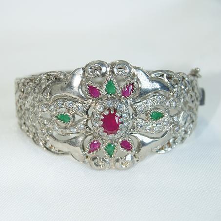 سوار بلدي فضي مغطى بالذهب الأبيض -02