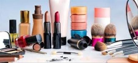 مواد التجميل
