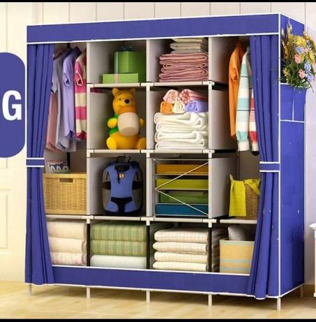 خزانة الملابس القابلة للطي