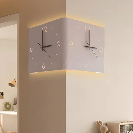 ساعة حائط LED عصرية