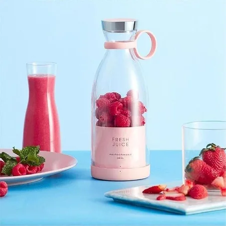 عصارة الفاكهة الزجاجية