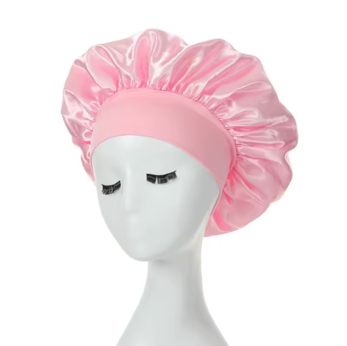 Bonnet en satin rose claire