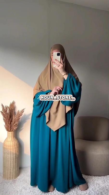 عبايا بترولي مع خمار باج