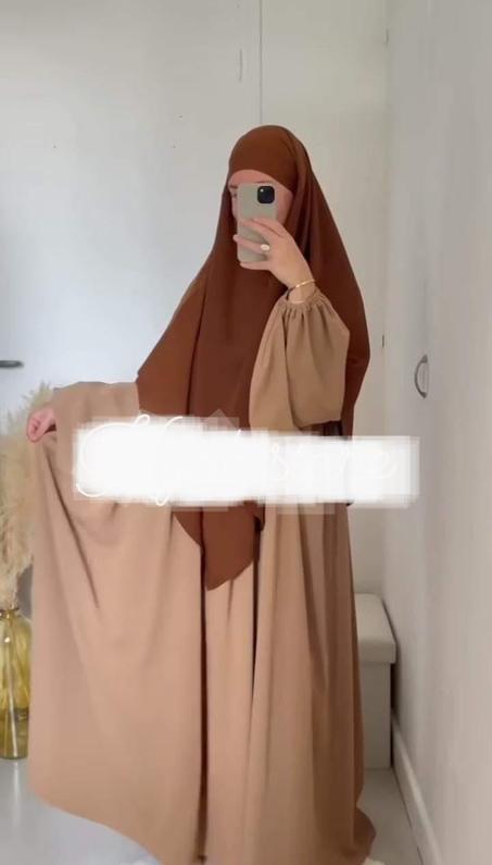 عبائة باج+ خمار بني