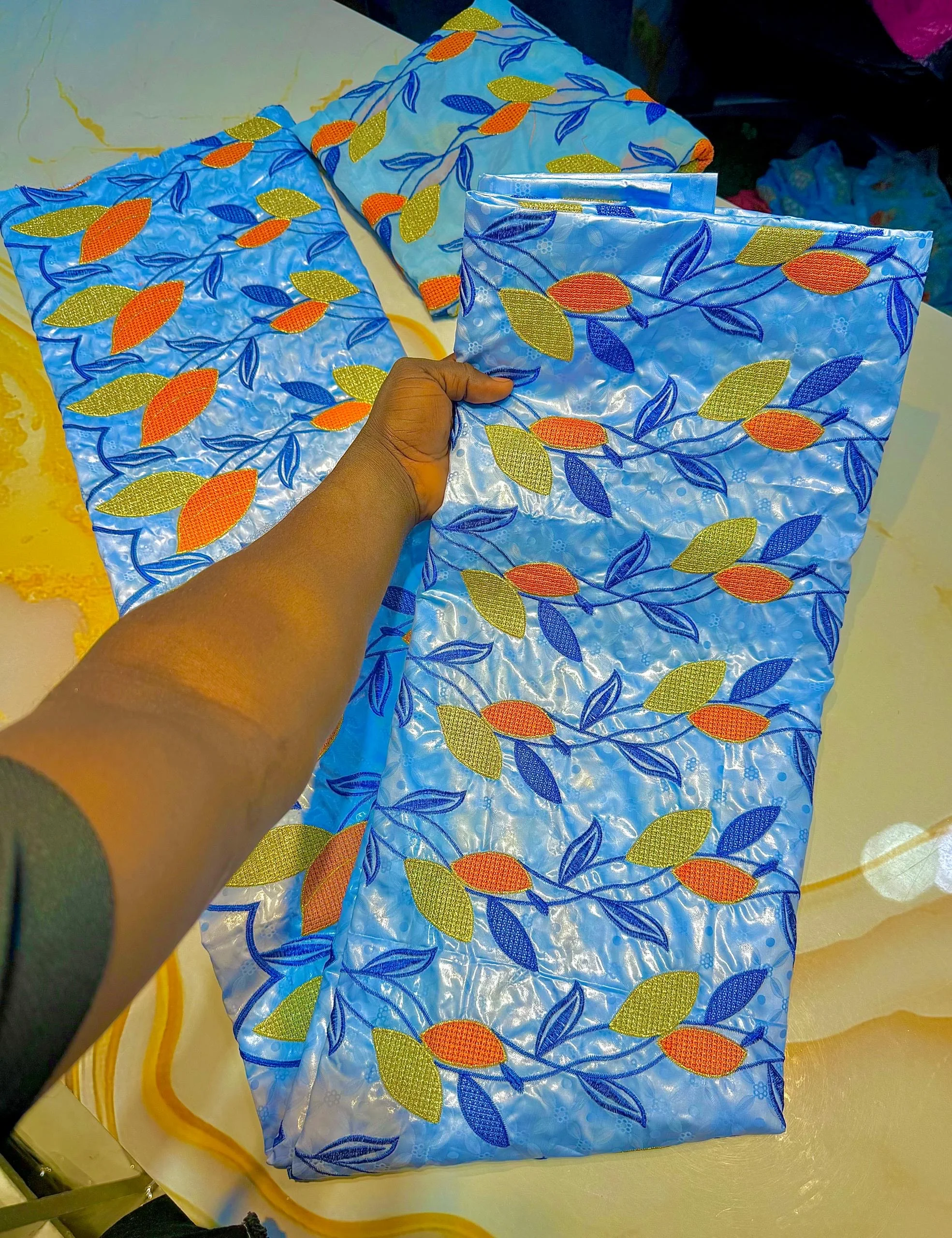 Dubai Ordinateur (copy)