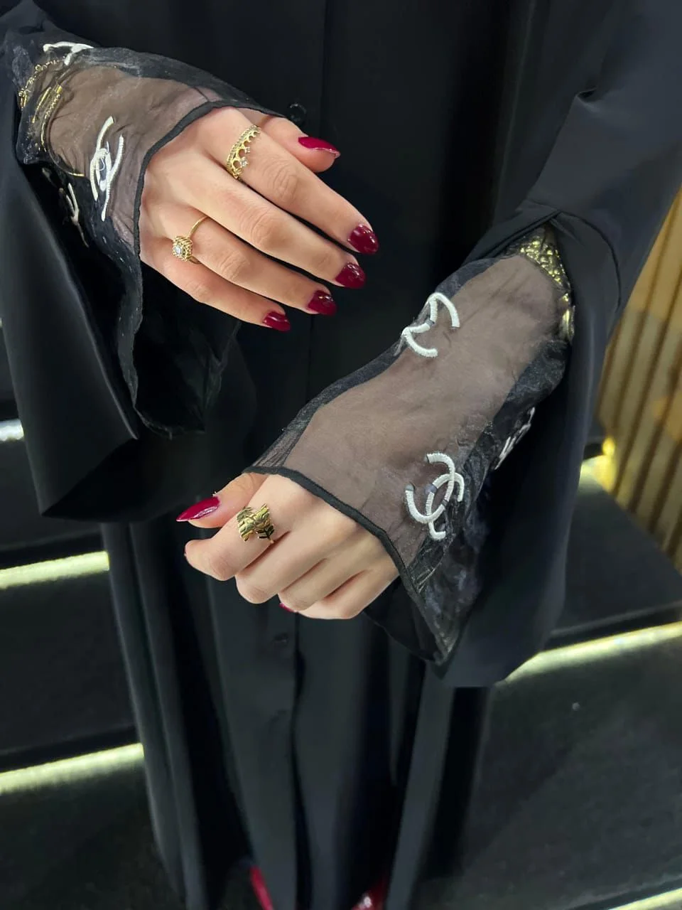 Abaya Élégante – Style Moderne & Confort Absolu