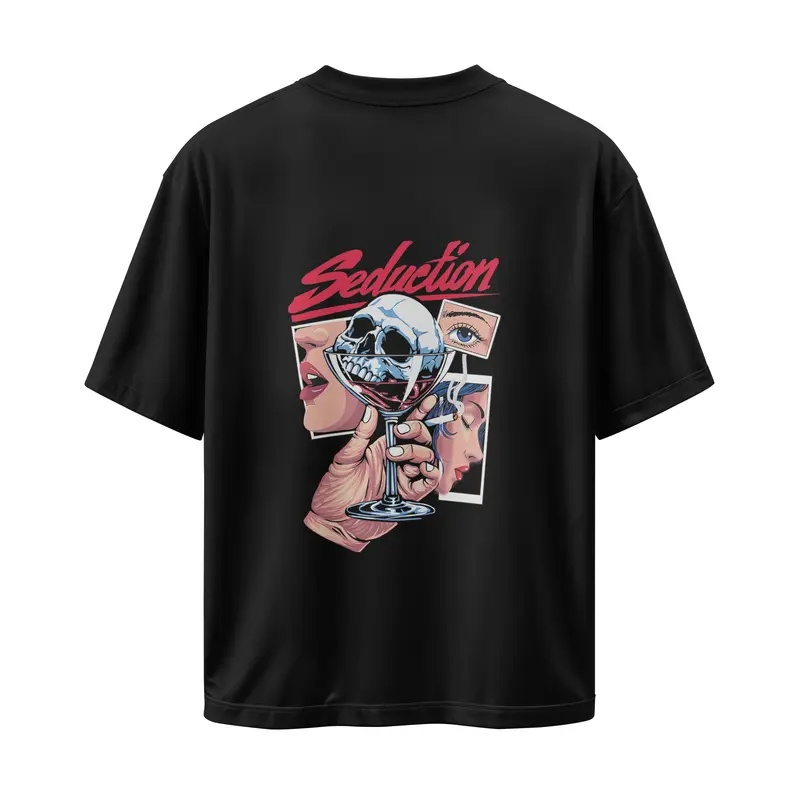 T-shirt Seduction (Oversized/Simple)
