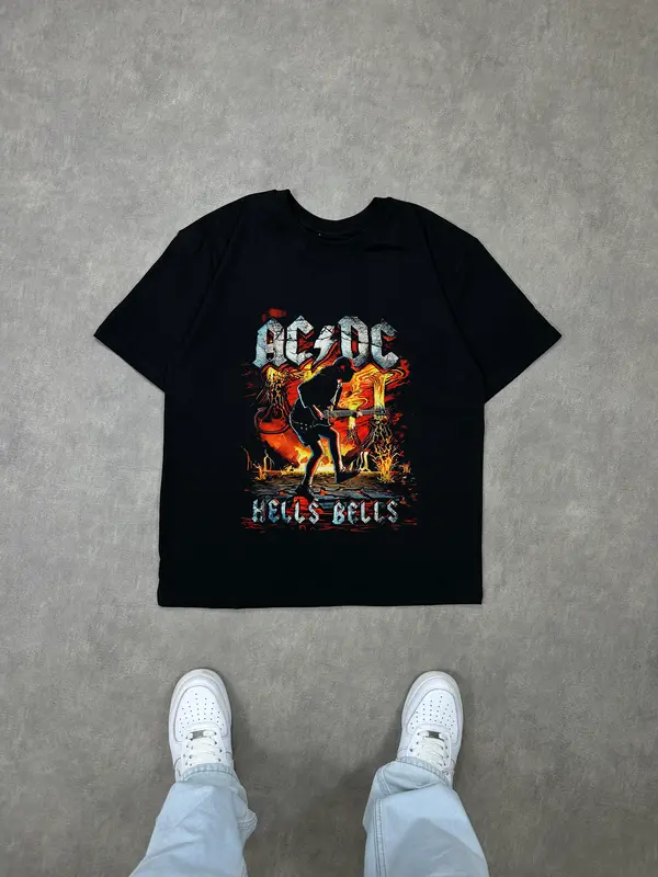 T-shirt ACDC (Oversized/Simple)