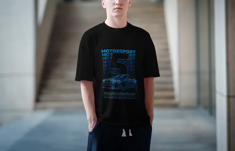 T-shirt BMW M5 (Oversized/Simple)