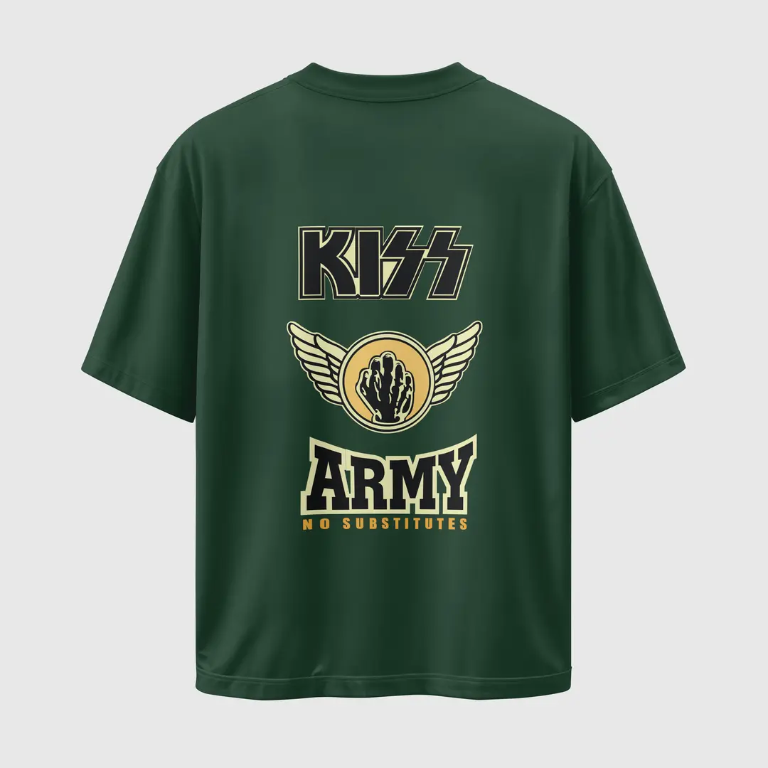 T-shirt KISS (Oversized/Simple)