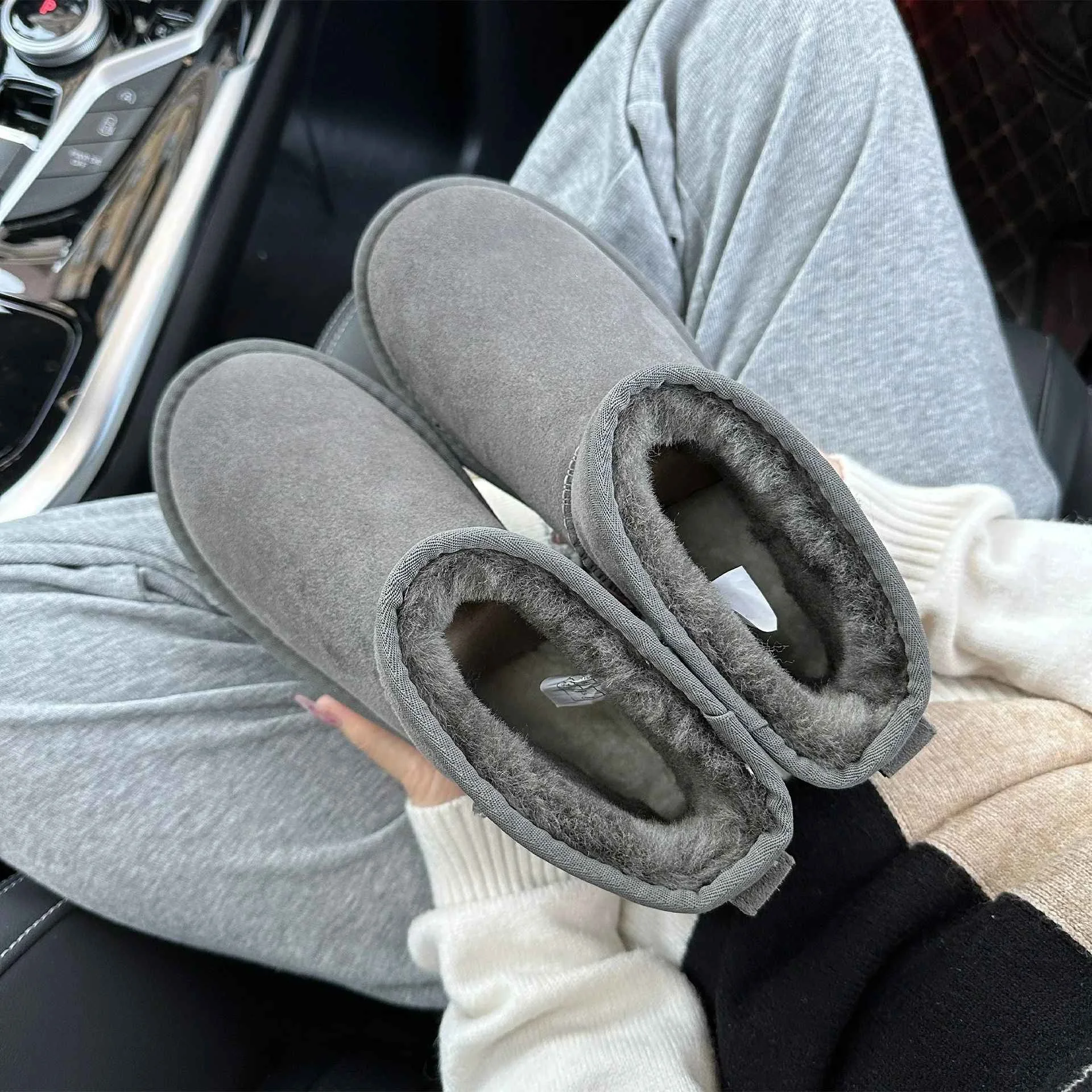 Men's and women's sheepskin and wool integrated snow boots, real leather and fur, winter thick and warm boots for women