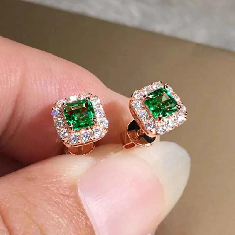 Huitan Stylish Stud Earrings Versatile Accessories for Women Graceful Lady Fashion Shiny Cubic Zirconia Jewelry for Daily Life