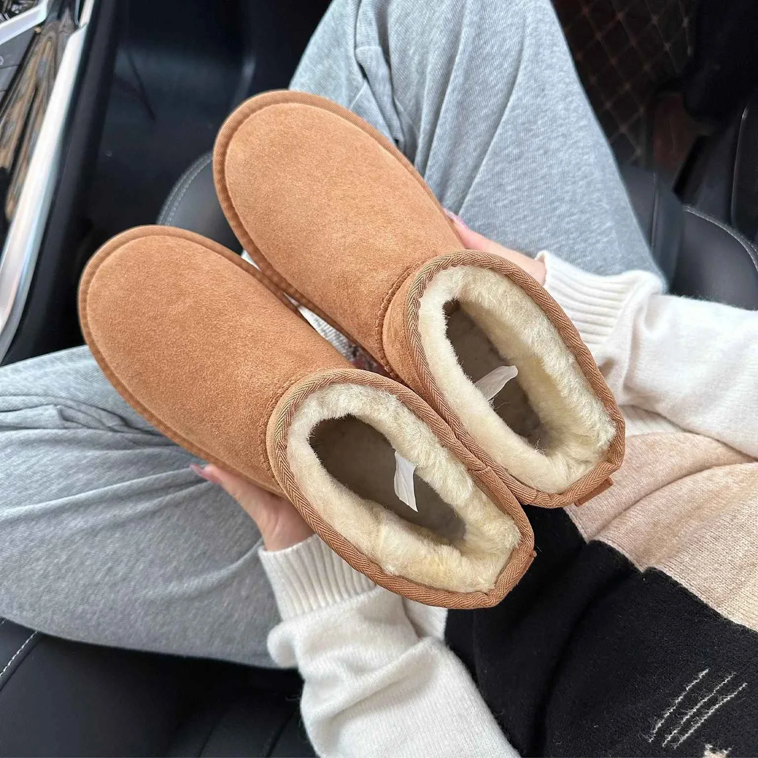 Men's and women's sheepskin and wool integrated snow boots, real leather and fur, winter thick and warm boots for women