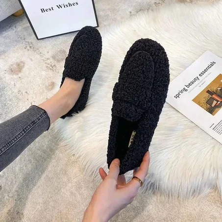 2024 new women's winter warm outdoor shoes plush design british style white snow boots Ladies' casual flats Large size 41-43
