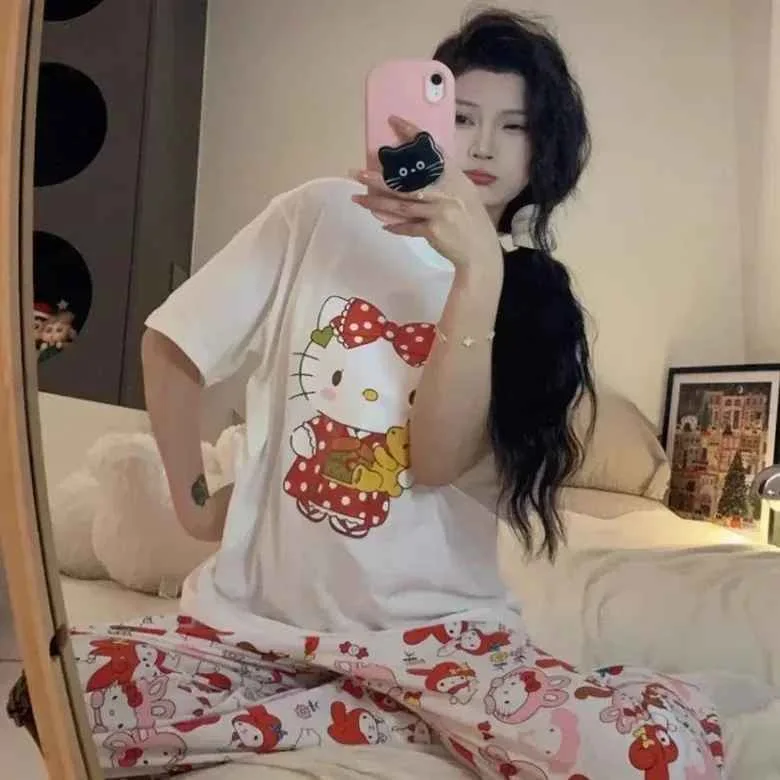 Sanrio Hello Kitty Round Neck Pajamas Women's Warm Thin Short Sleeved Pants T-shirt New Fashion Home Clothes T-shirt Large