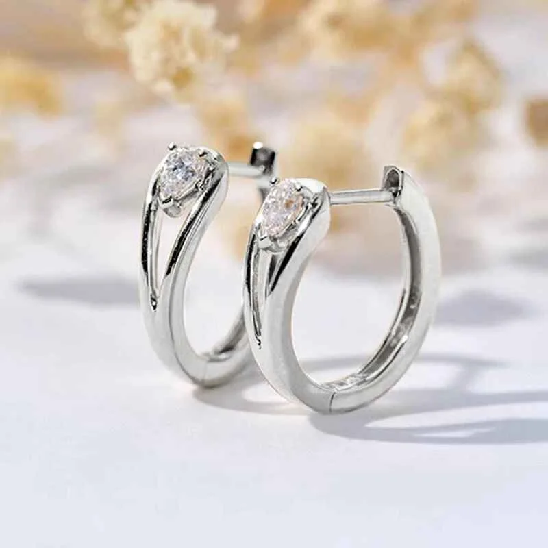 Huitan Geometric Metal Hoop Earrings for Women Gold Color/Silver Color Fashion Lady's Ear Earrings Daily Wear Versatile Jewelry