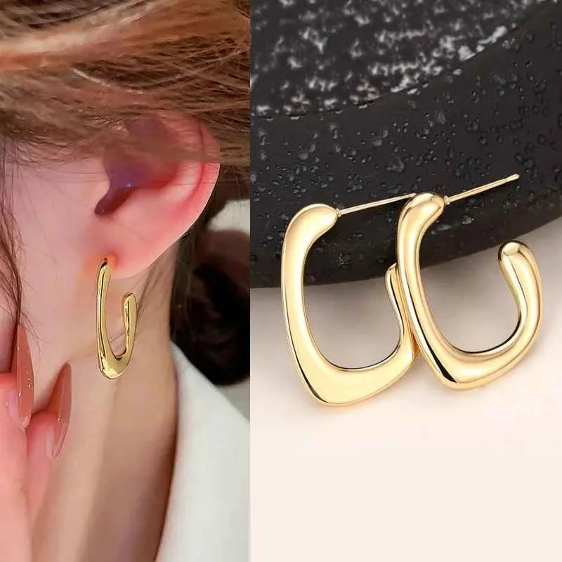 Huitan Geometric Metal Hoop Earrings for Women Gold Color/Silver Color Fashion Lady's Ear Earrings Daily Wear Versatile Jewelry