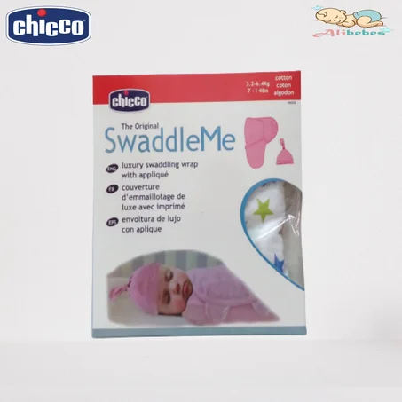 Emmaillotage chicco.