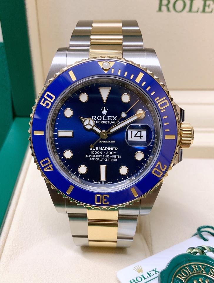 Rolex Submariner Date blue