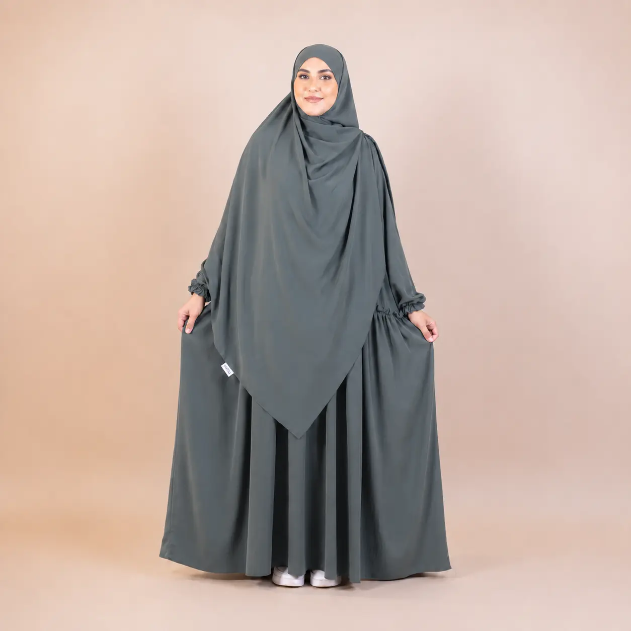 طقم سترة Enesemble Sotra
