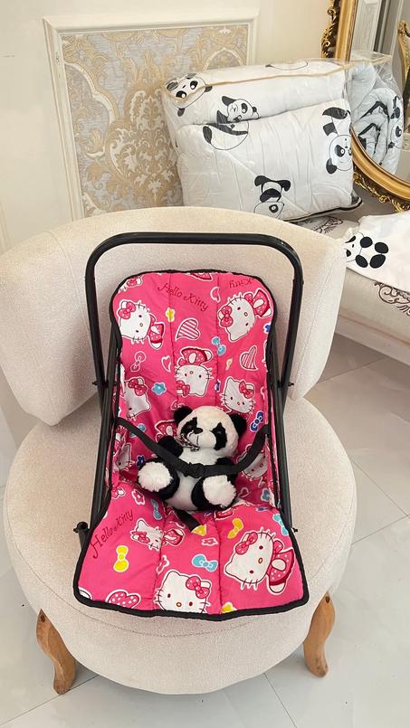 أرجوحة اطفال لون وردي لولو كاتي (الحديد اسود)