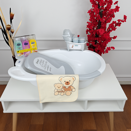 باك الاستحمام المتكون من العديد من القطع   لون ازرق